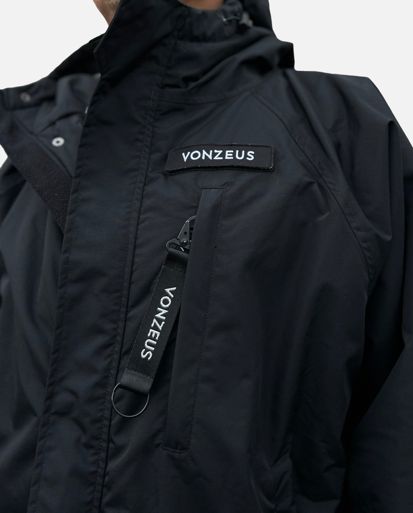 X-ROBE OUTER - ONYX BLACK